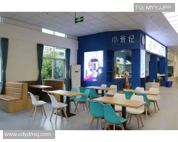 梦幻卧室设计足球明星主题幕布点亮你的私人空间